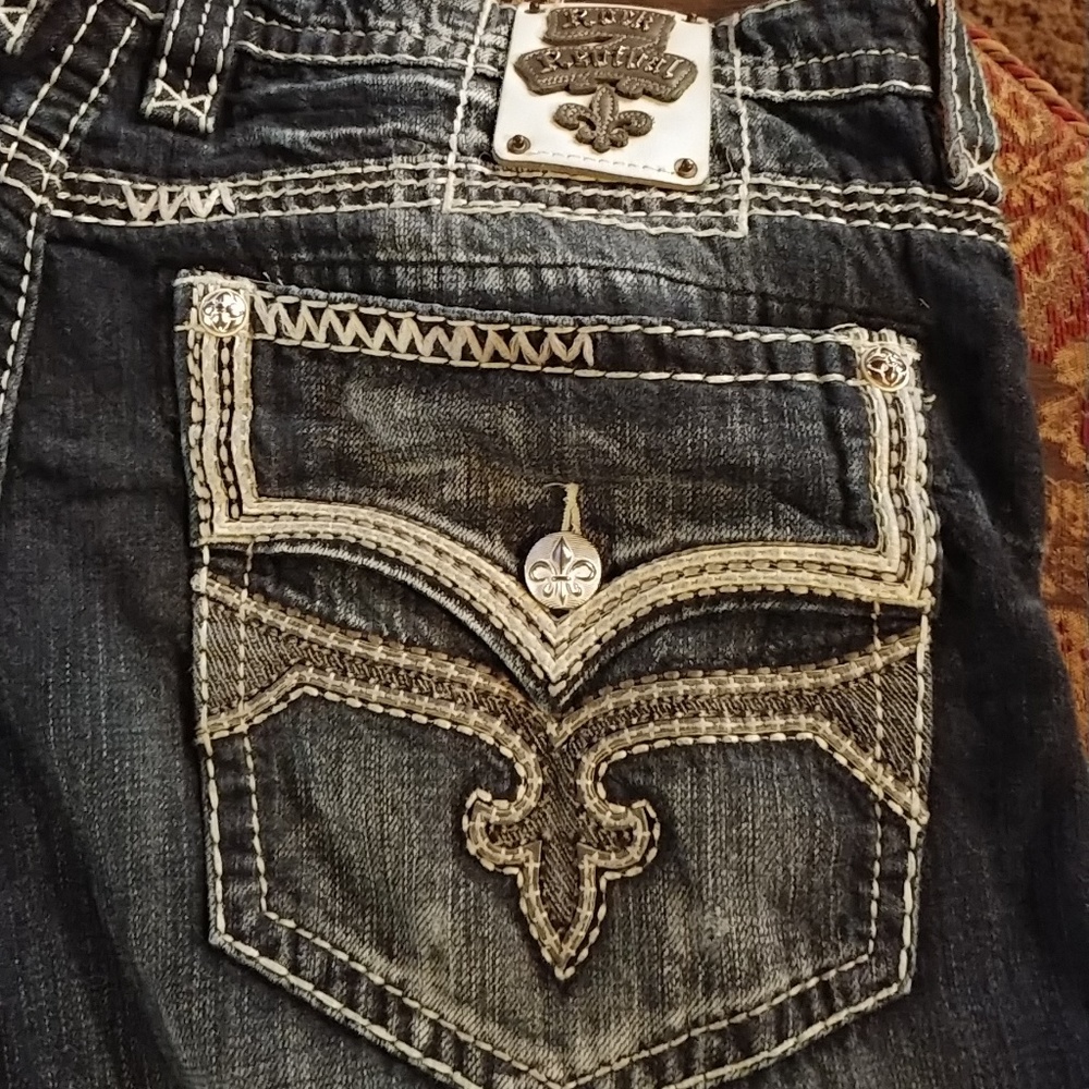 Rock Revival size 42